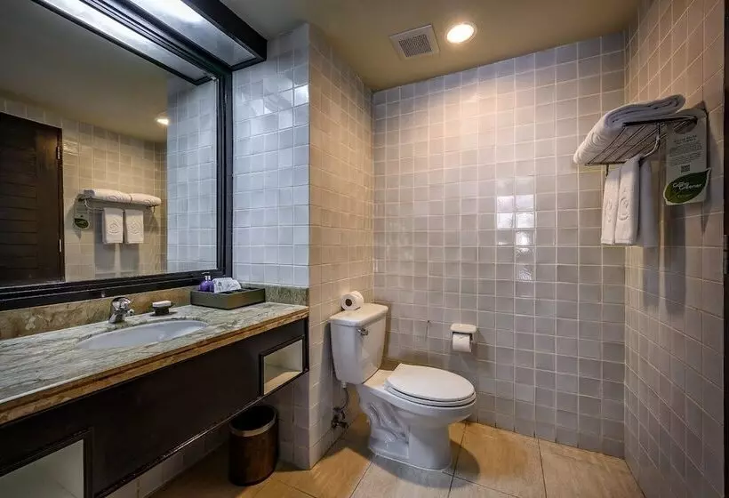 سوئیت خانواده 2 خوابه, Centara Kata Resort Phuket