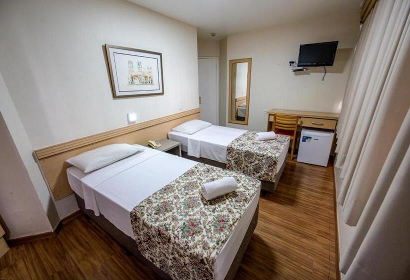 标准三人间, Dan Inn São Paulo Higienópolis   Próximo à Av Paulista