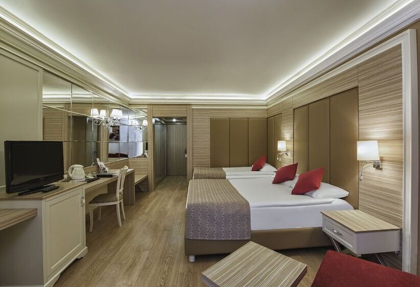 标准间侧面带海景, Delphin Deluxe Resort