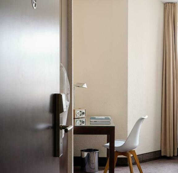 Номер Комфорт Индивидуальный, Flemings Hotel München Schwabing