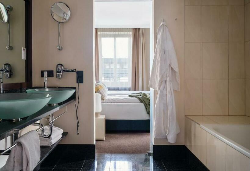 Люкс, Flemings Hotel München Schwabing