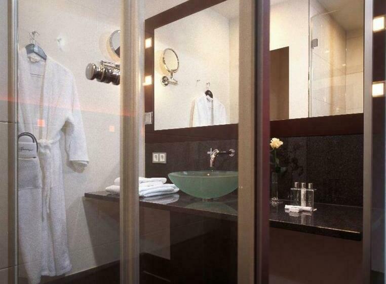 Номер Комфорт, Flemings Hotel München Schwabing