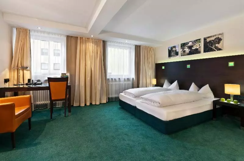 コンフォートルーム, Flemings Hotel München Schwabing