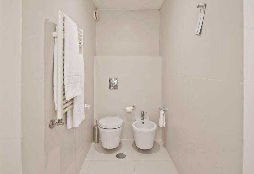 스탠다드 룸, Golden Tulip Sao Joao Da Madeira