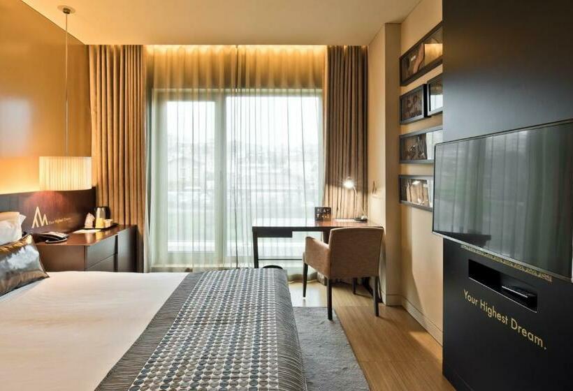 스탠다드 룸, Golden Tulip Sao Joao Da Madeira