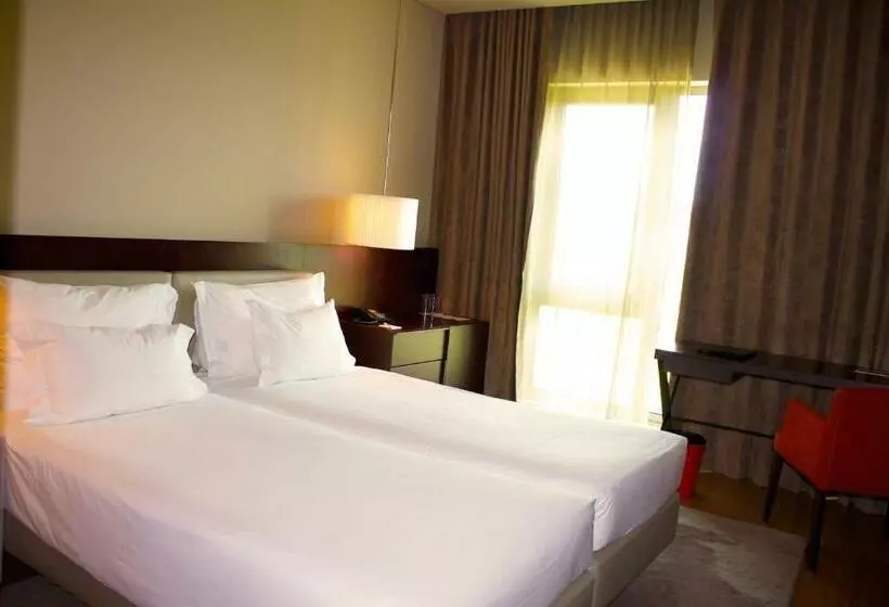 スタンダードルーム, Golden Tulip Sao Joao Da Madeira