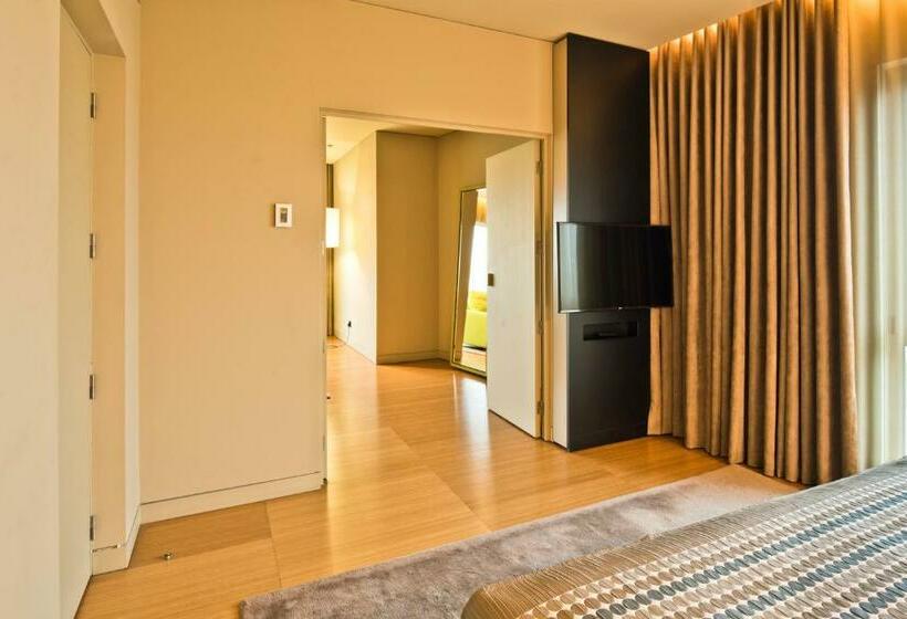 سوییت اجرایی, Golden Tulip Sao Joao Da Madeira