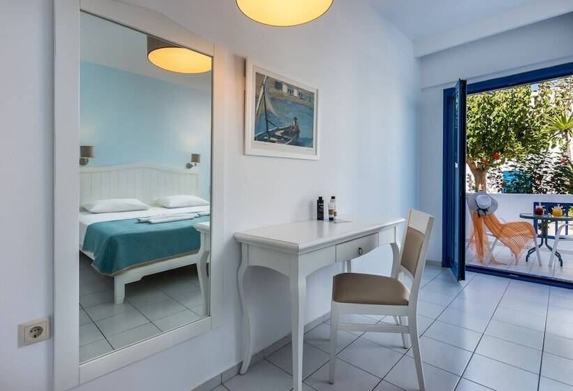 חדר סטנדרט לשלושה, Hara Ilios Village