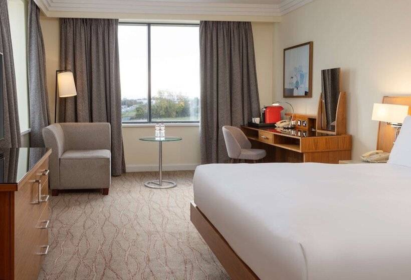 디럭스 룸, Hilton Dublin Airport