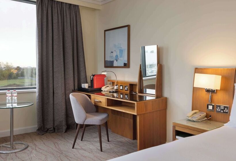 חדר דלוקס, Hilton Dublin Airport