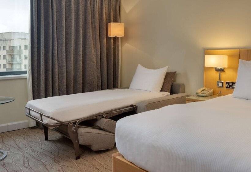 חדר משפחתי, Hilton Dublin Airport