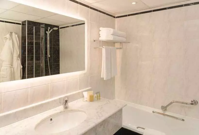 اتاق لوکس, Hilton Dublin Airport