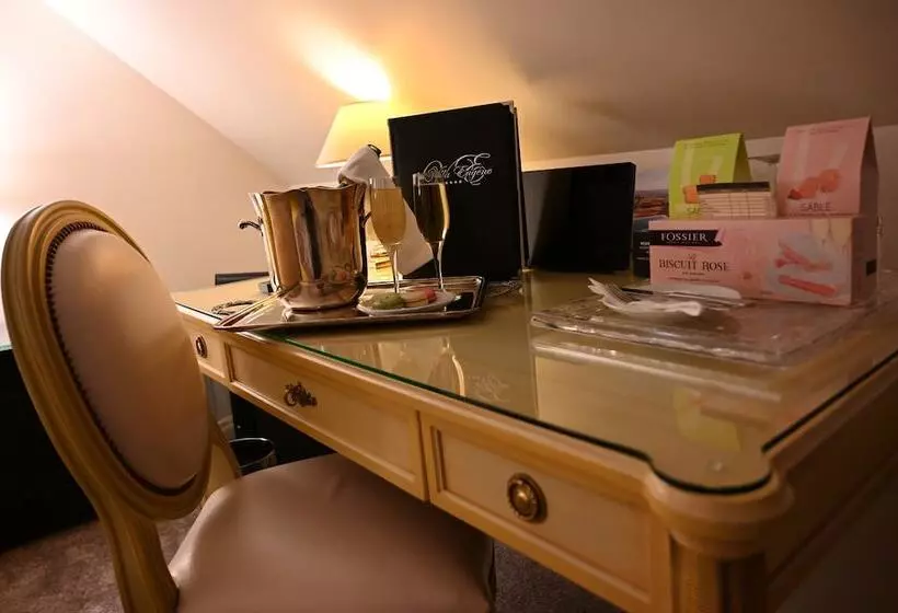 اتاق استاندارد, Hôtel La Villa Eugene