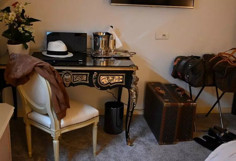 اتاق سوپریور, Hôtel La Villa Eugene