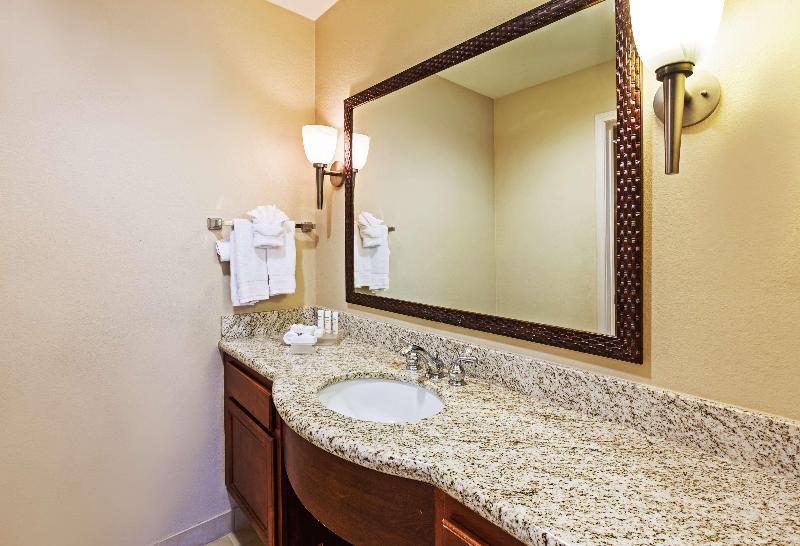 经济四人房间, Leonardo Da Vinci