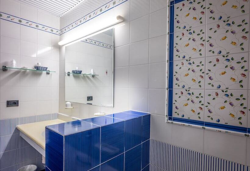 高级大房间, Leonardo Da Vinci