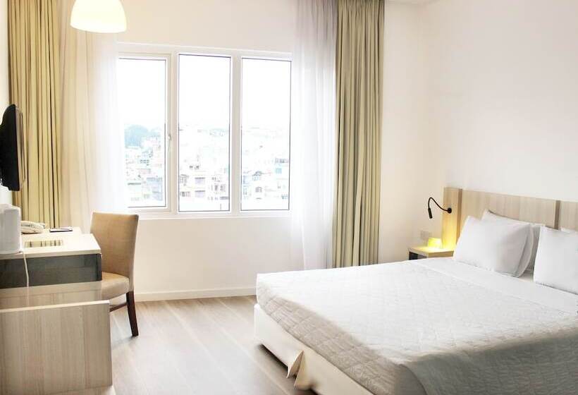 프리미엄 룸, Liberty Hotel Saigon Greenview