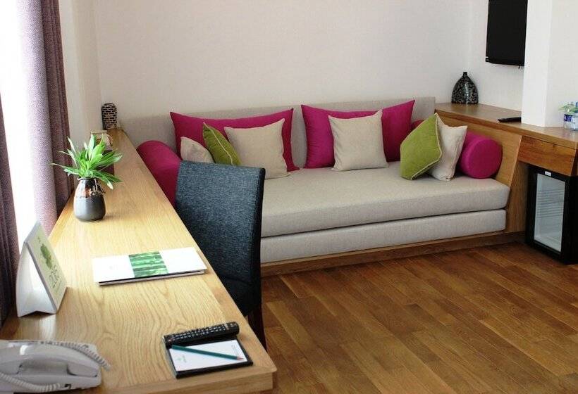 스위트, Liberty Hotel Saigon Greenview