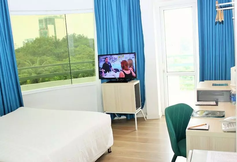 Premium-huone, Liberty Hotel Saigon Greenview