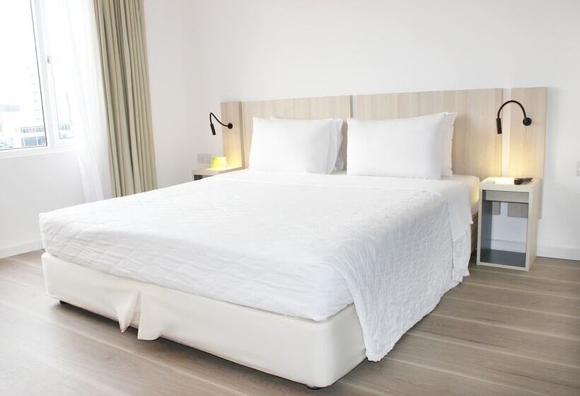 اتاق اجرایی, Liberty Hotel Saigon Greenview