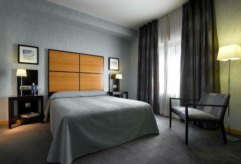 Suite Junior, Macia Real De La Alhambra