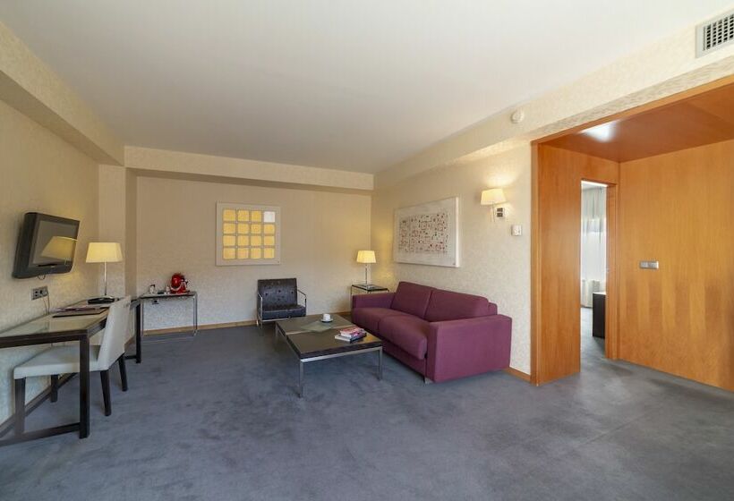 Suite Junior, Macia Real De La Alhambra