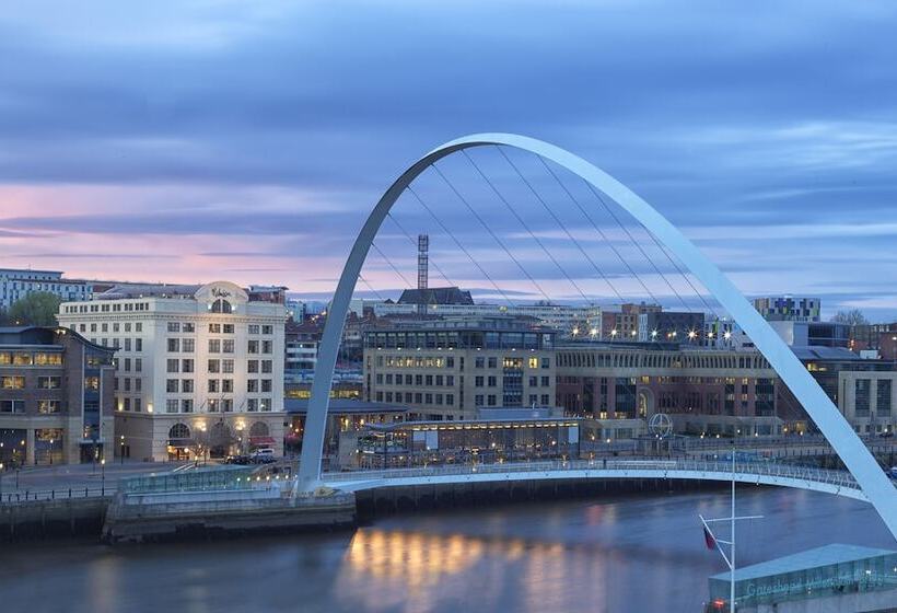 Номер Стандарт Вид на Реку, Malmaison Newcastle