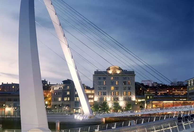 اتاق سوپریور با چشم‌انداز رودخانه, Malmaison Newcastle