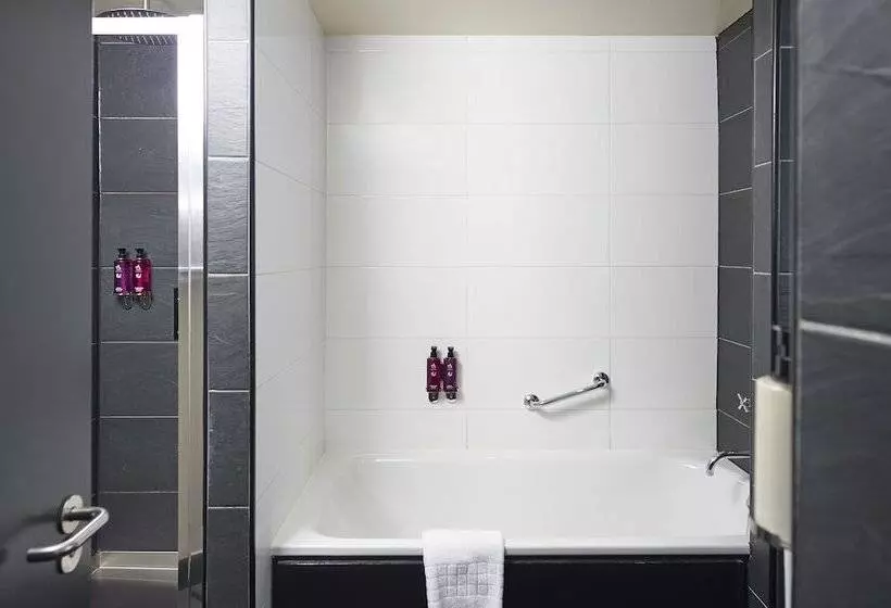 سوییت جونیور, Malmaison Newcastle