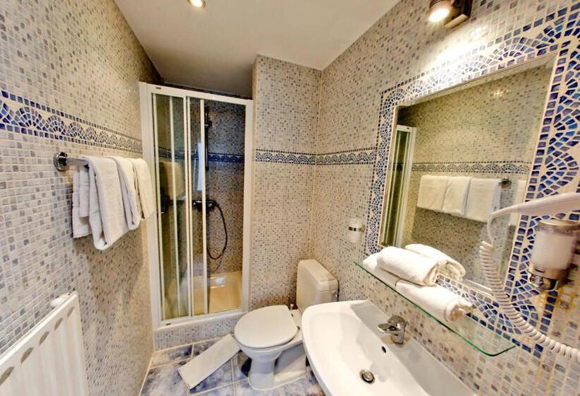 اتاق سوپریور سه تخته, Midizuid