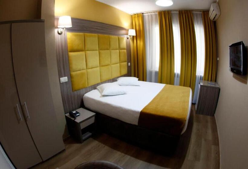 اتاق اکونومی, Midizuid