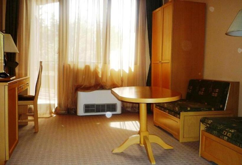 Семейный Номер Deluxe, Orphey