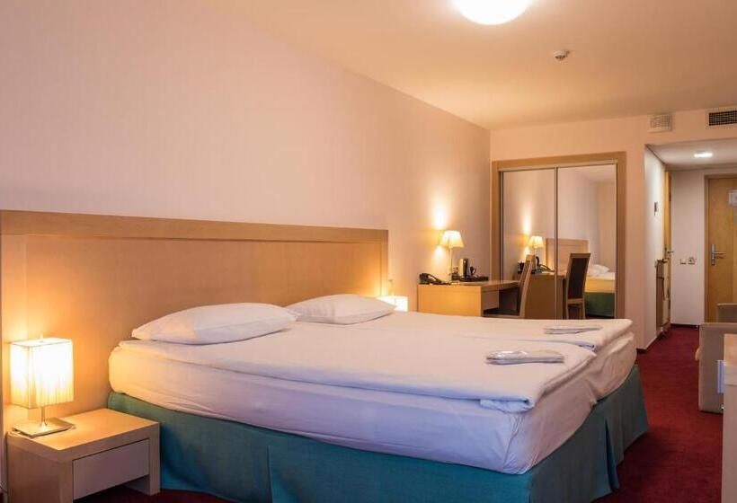 اتاق سوپریور, Riga Islande Hotel With Free Parking