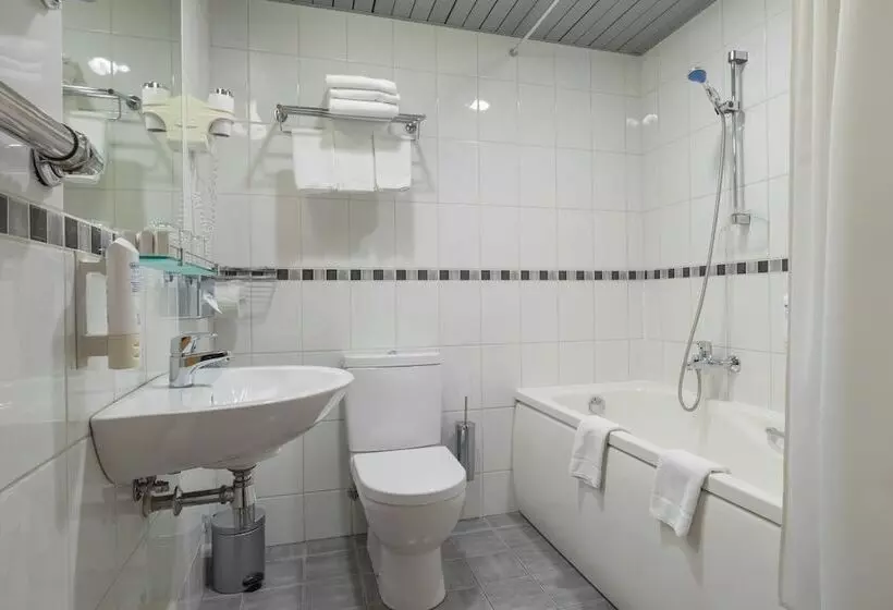 اتاق استاندارد سه نفره, Riga Islande Hotel With Free Parking