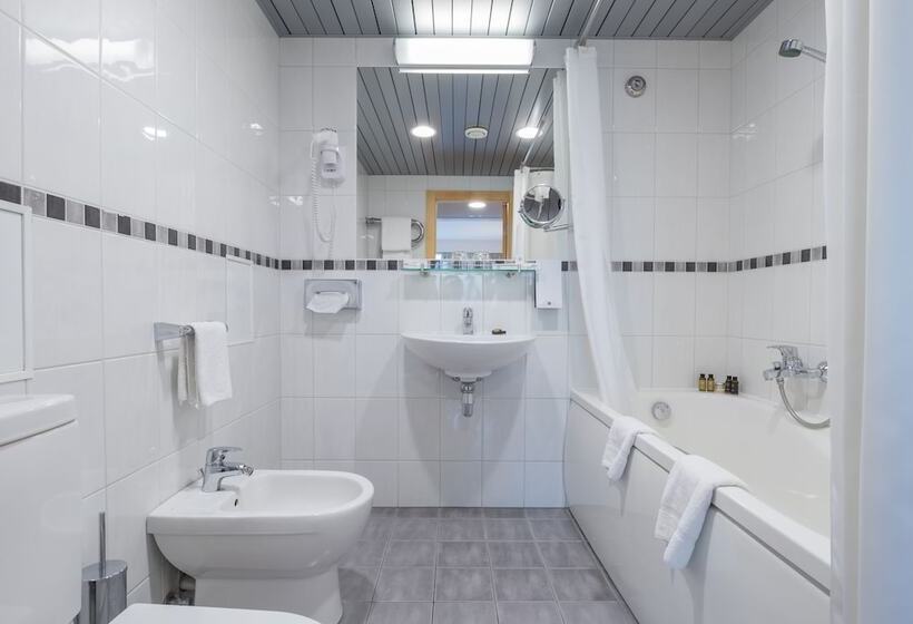اتاق لوکس, Riga Islande Hotel With Free Parking