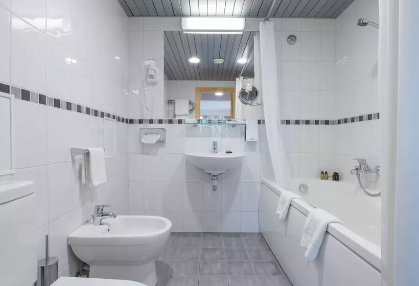 اتاق لوکس, Riga Islande Hotel With Free Parking