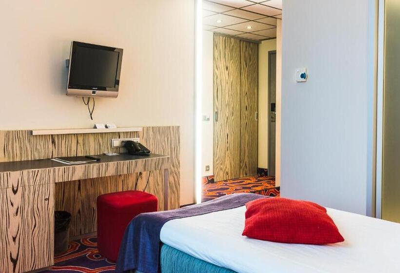 اتاق استاندارد یک نفره, Tallink Spa & Conference