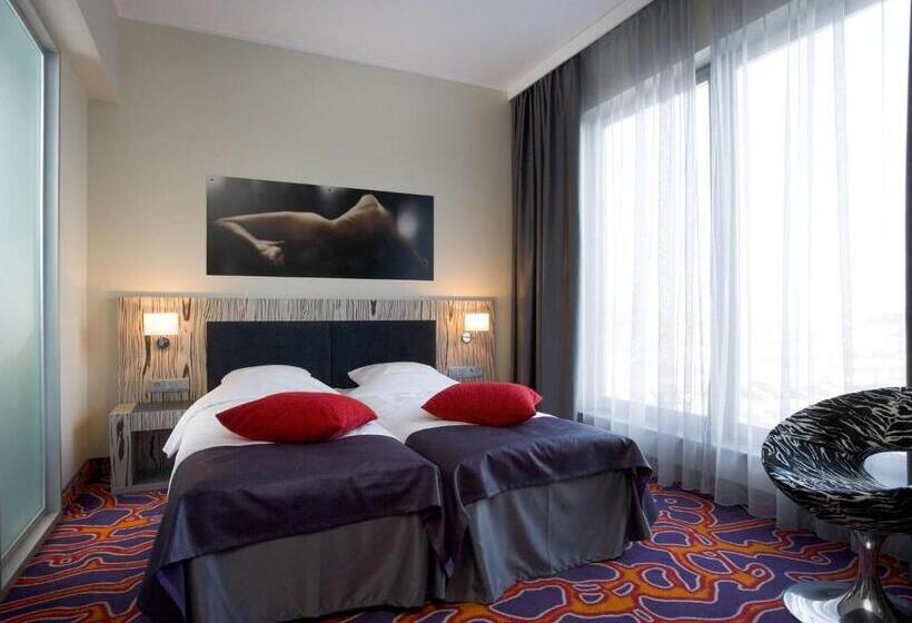 اتاق استاندارد با دسترسی به اسپا, Tallink Spa & Conference