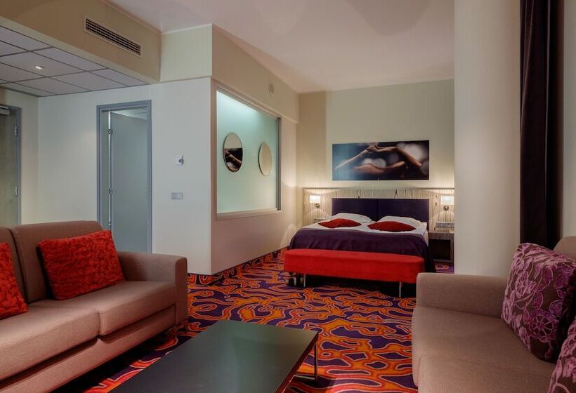 اتاق خانوادگی, Tallink Spa & Conference