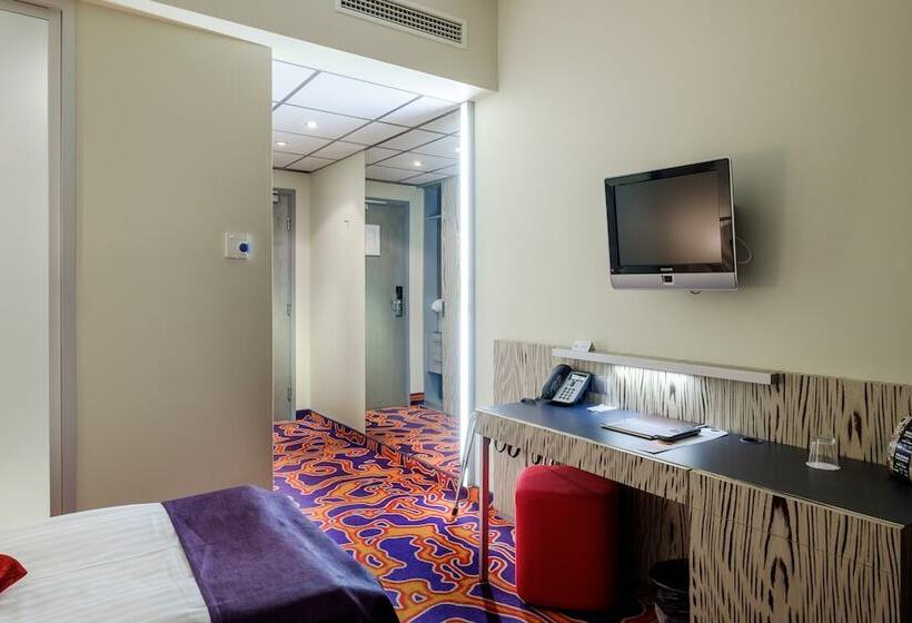 اتاق استاندارد یک نفره, Tallink Spa & Conference