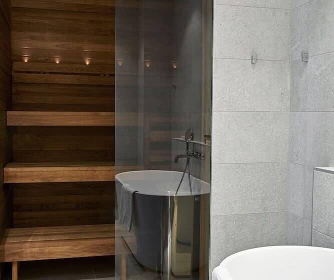 سوئیت 2 خوابه, Tallink Spa & Conference