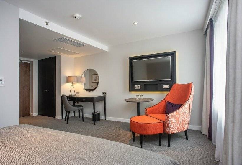 Номер Deluxe, Ten Hill Place