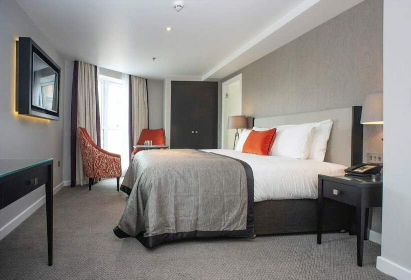 Номер Superior, Ten Hill Place