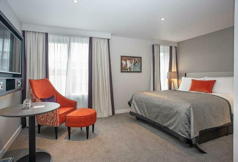 Номер Deluxe, Ten Hill Place