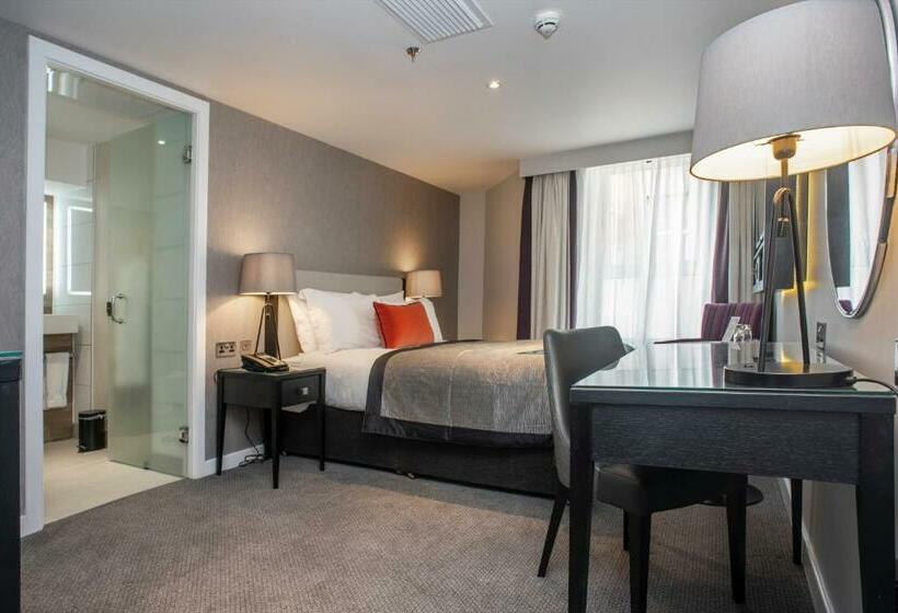 Классический Номер, Ten Hill Place