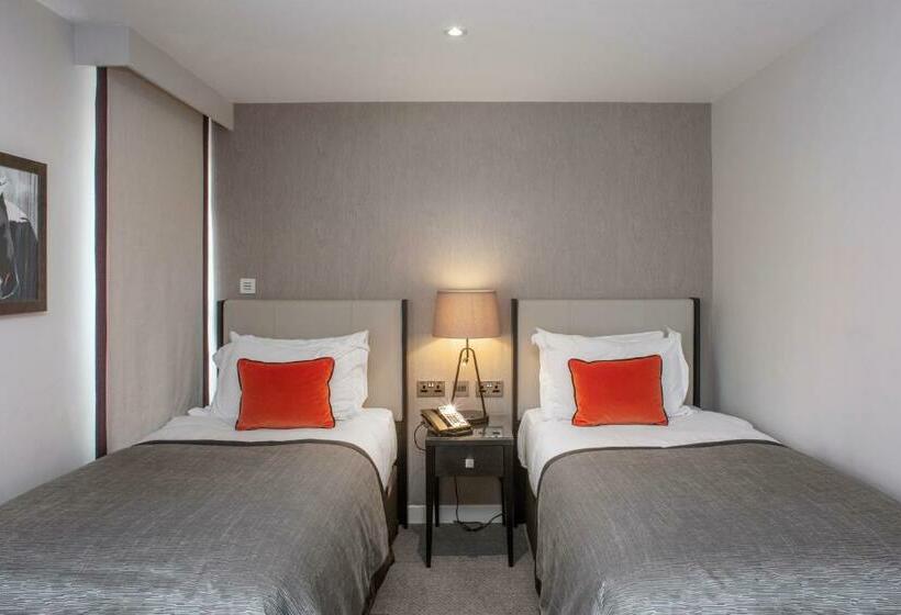 Классический Номер, Ten Hill Place