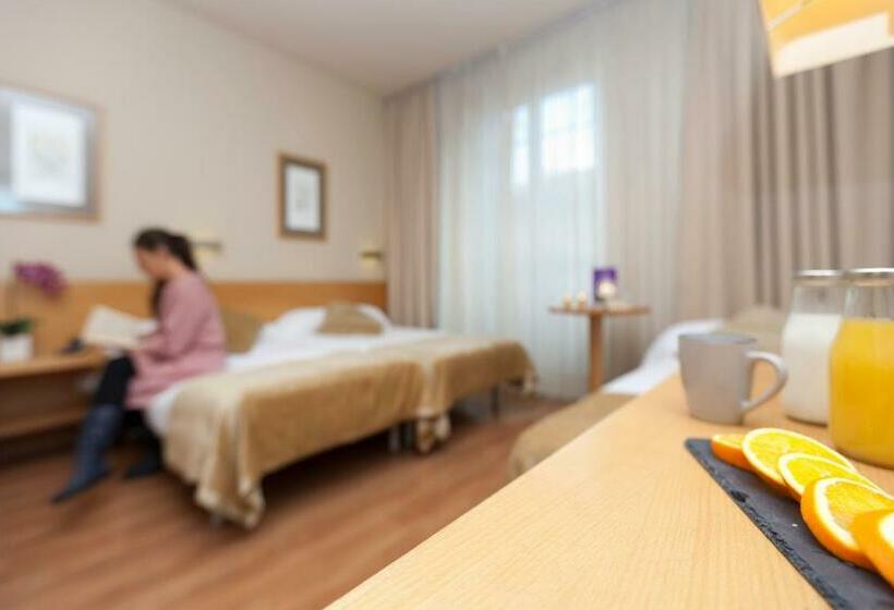 Habitación Estándar, Victoria 4 Puerta Del Sol