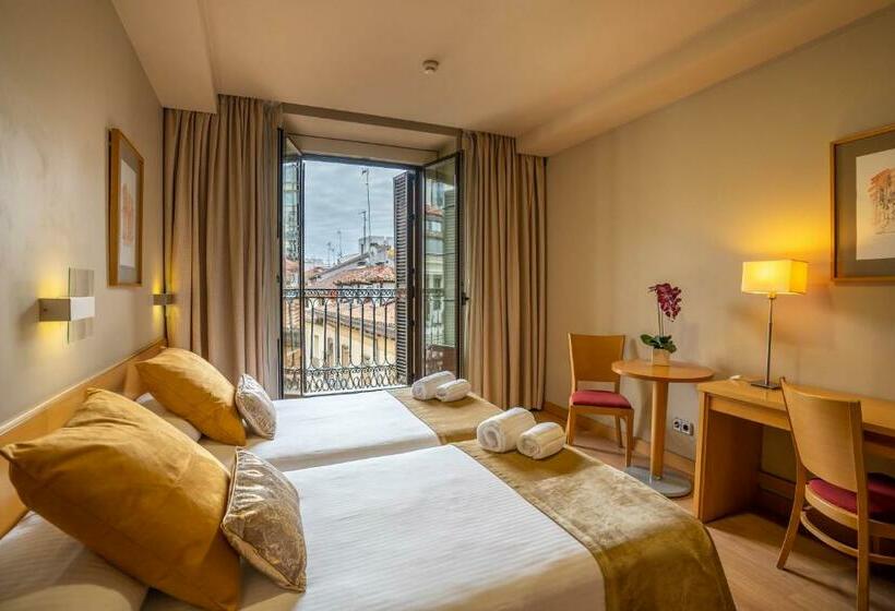 اتاق استاندارد, Victoria 4 Puerta Del Sol