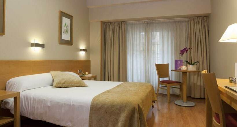 اتاق استاندارد, Victoria 4 Puerta Del Sol