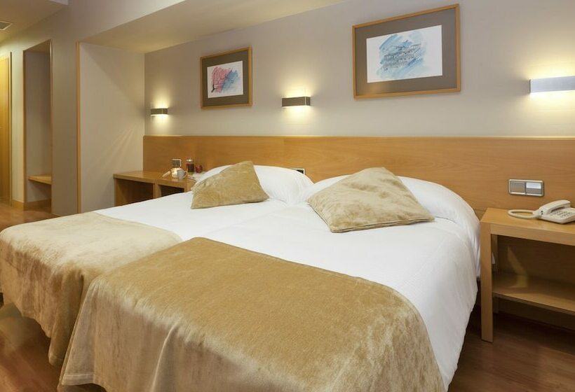 Habitación Estándar, Victoria 4 Puerta Del Sol